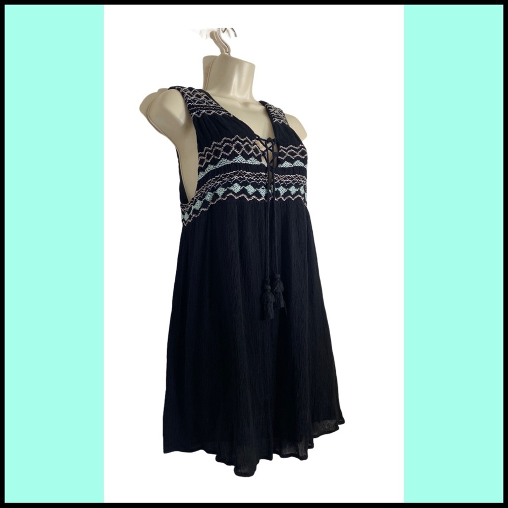 FREE PEOPLE SIMPLY BLACK EMBROIDERED MINI DRESS XS - Picture 8 of 9